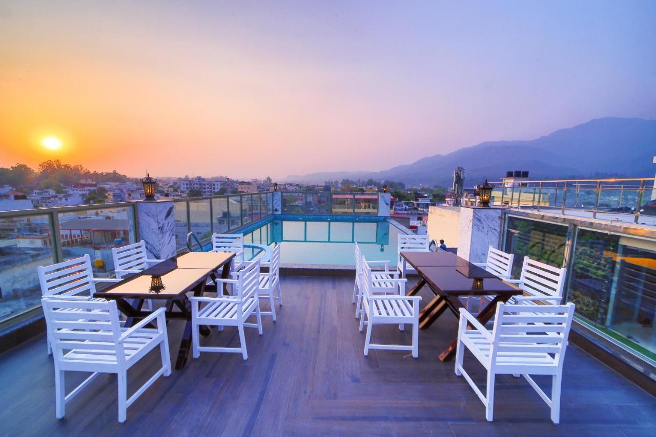 Hotel Holy Vivasa Rishikesh Exterior photo